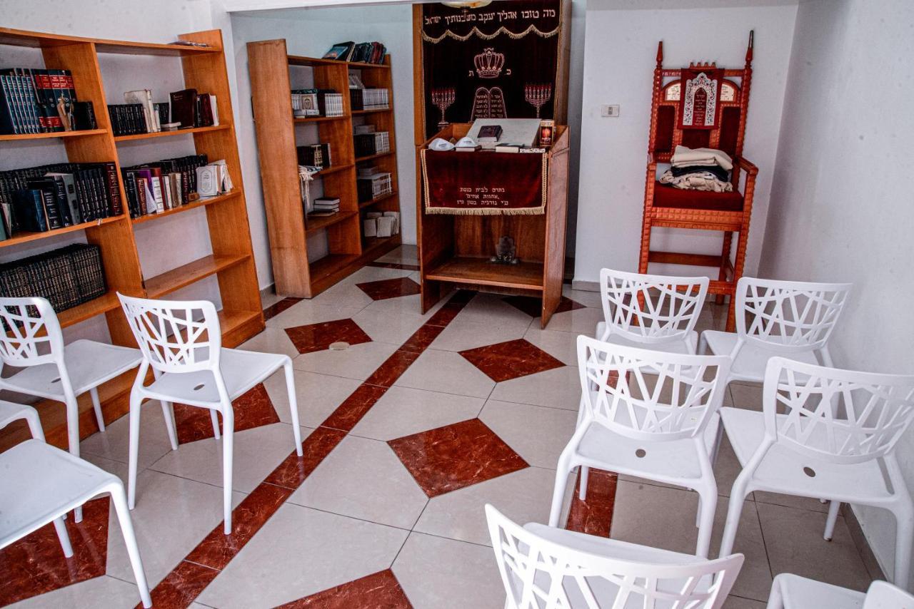 Hotel Maman Ейлат Екстериор снимка
