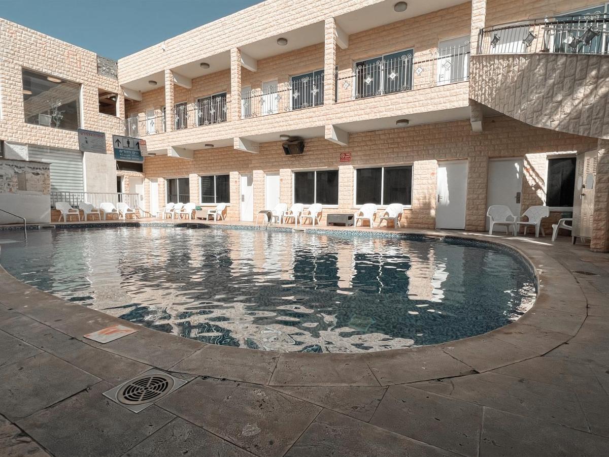 Hotel Maman Ейлат Екстериор снимка
