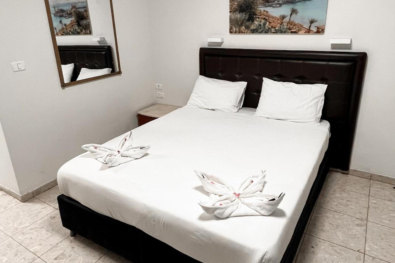 Hotel Maman Ейлат Екстериор снимка
