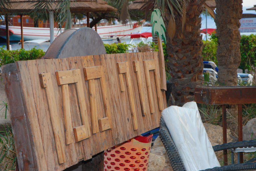Hotel Maman Ейлат Екстериор снимка