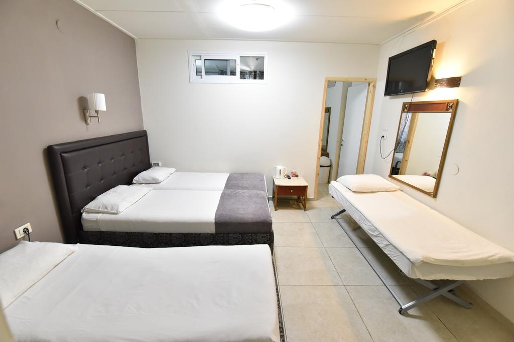Hotel Maman Ейлат Екстериор снимка