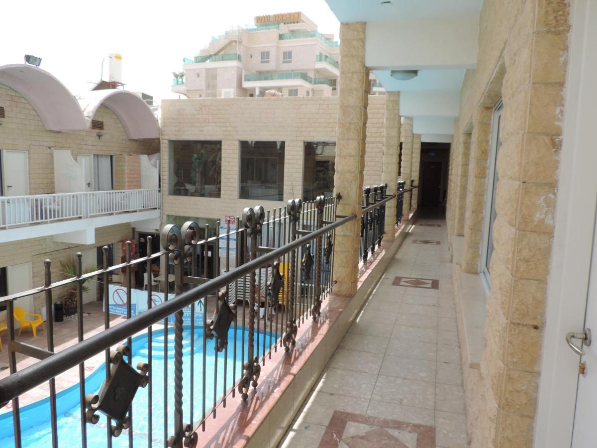 Hotel Maman Ейлат Екстериор снимка